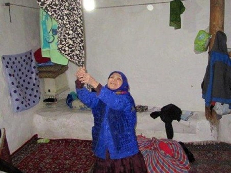 Persian Customs in Abadeh Iran | Shal Andazi