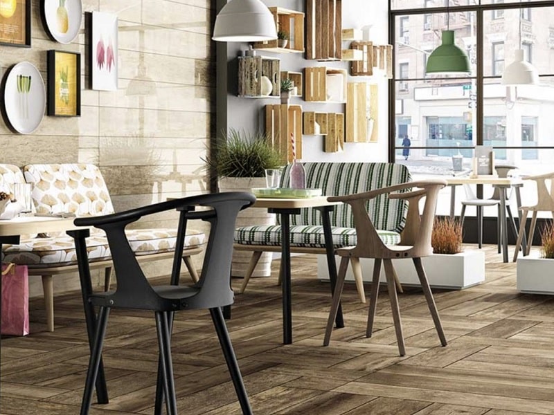 کارخانه کاشی پاسارگاد آباده | کارخانه‌ها و صنعت آباده