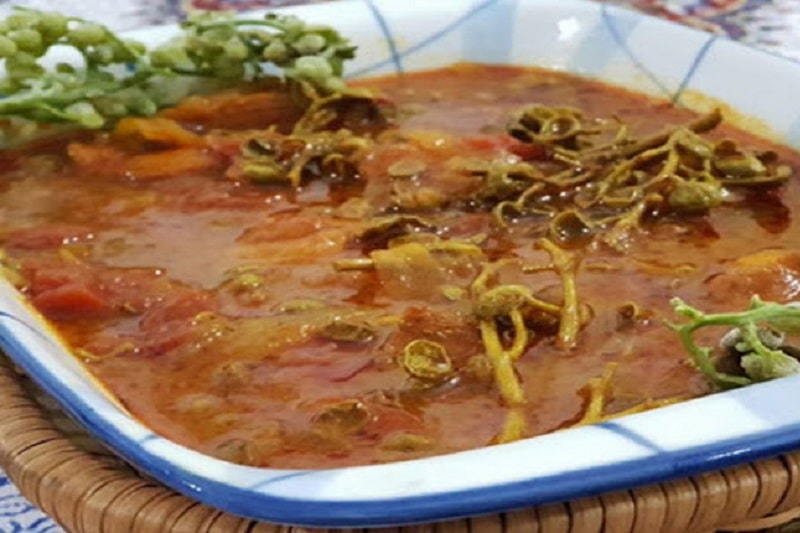 Iranian Foods Esfandi Soup | What to eat in Abadeh