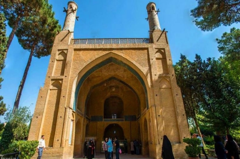 Isfahan Menar Jonban | Isfahan Iran Tourist Attractions