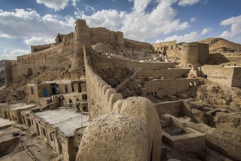 قلعه فورگ | جاذبه گردشگری خراسان جنوبی ایران