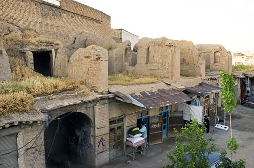 Kurdistan Tajvanchi Caravanserai | Marivan Iran Tourist Attractions