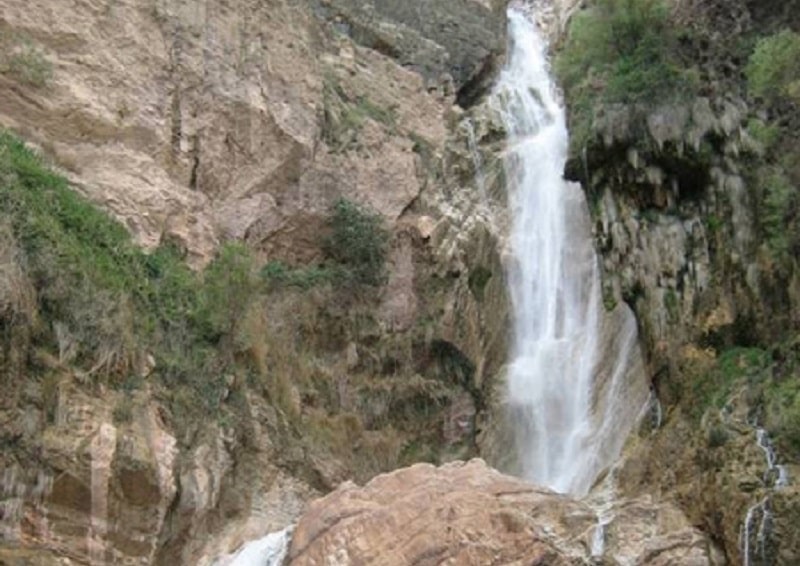 آبشار گویله مریوان | جاهای دیدنی و جاذبه‌های گردشگری مریوان