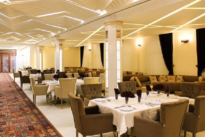 Iranian Restaurants in Meybod Iran Persian Food | Keryas Palace Restaurant
