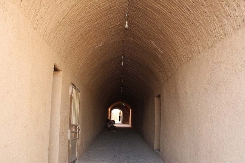The alleyways of Bideh in Meybod | Iran Tourist Attractions