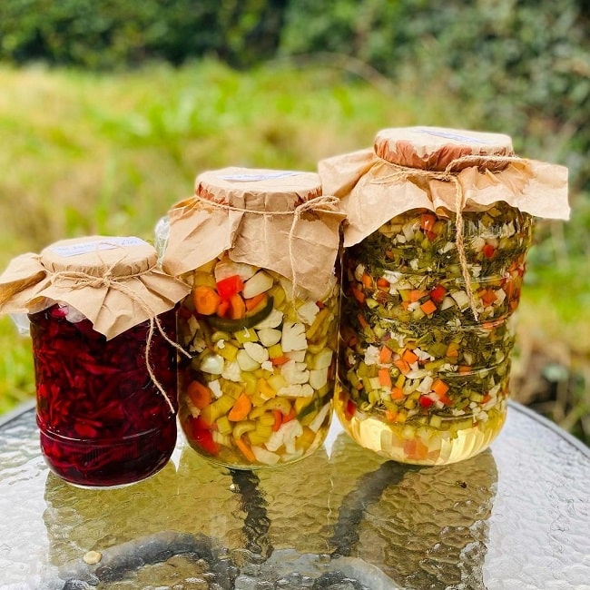 ترشی‌ها و رب‌های خوشمزه و پرطرفدار ایرانی