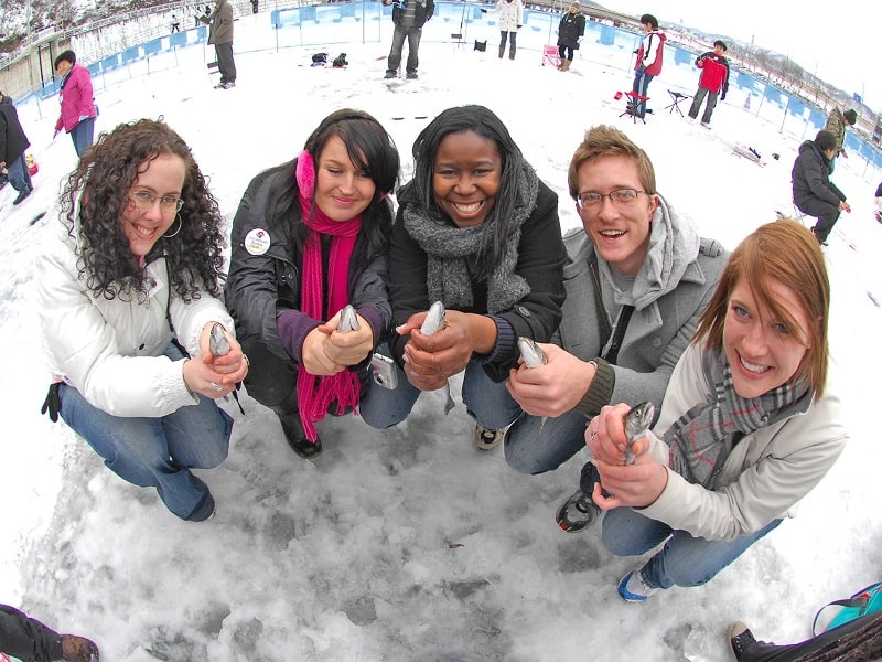 فستیوال ماهیگیری کره جنوبی | جشنواره زمستانی در کشورهای مختلف دنیا