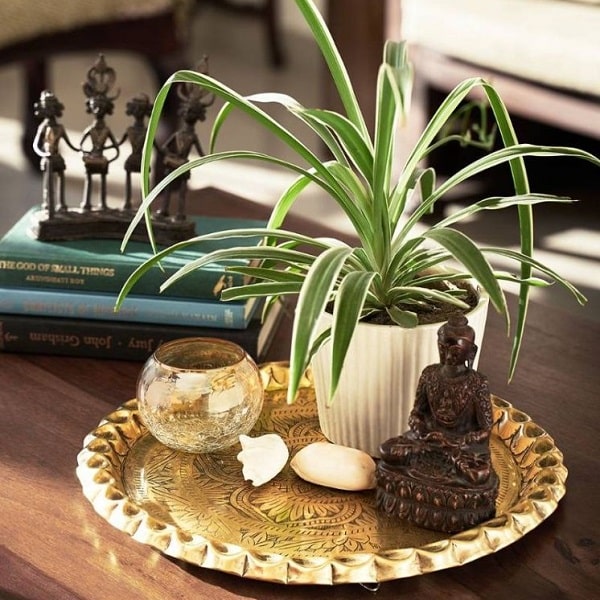 سینی قلمزنی شده