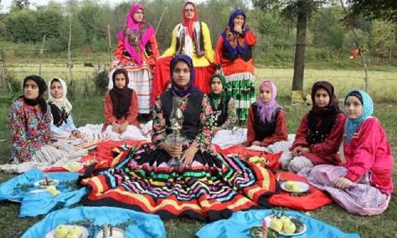 جشن خرمن قاسم‌آبادی | قاسم‌آباد جاذبه گردشگری ایران