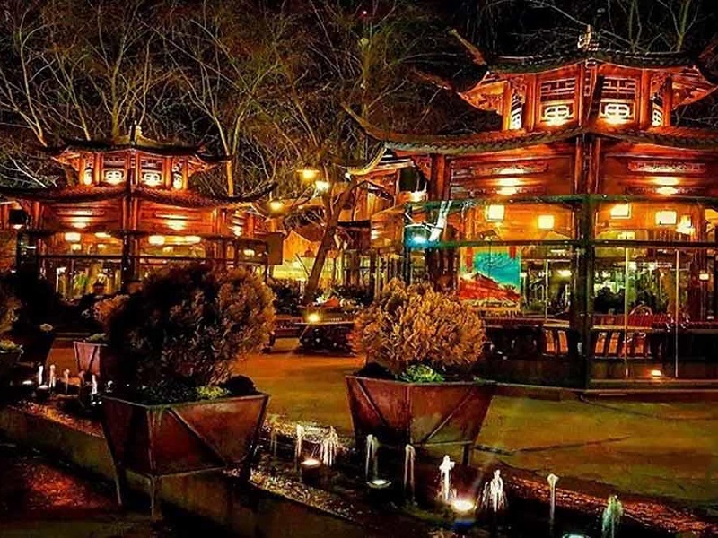 باغ رستوران شب نشین اصفهان | بهترین سفره‌خانه، رستوران‌های اصفهان
