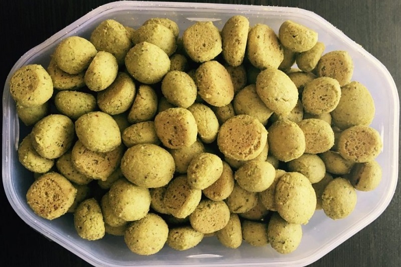 حاج پسته کرمان | سوغات خوراکی و شیرینی‌های کرمان و سیرجان