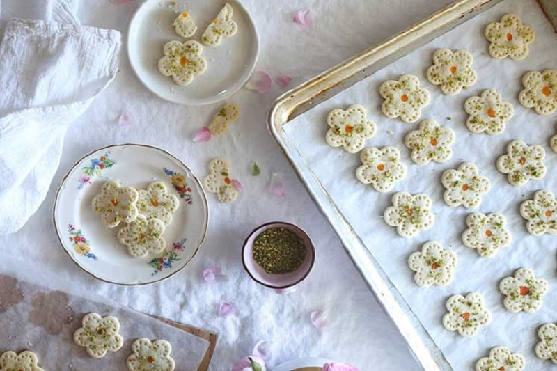 نان پر کرمان | سوغات خوراکی و شیرینی‌های کرمان