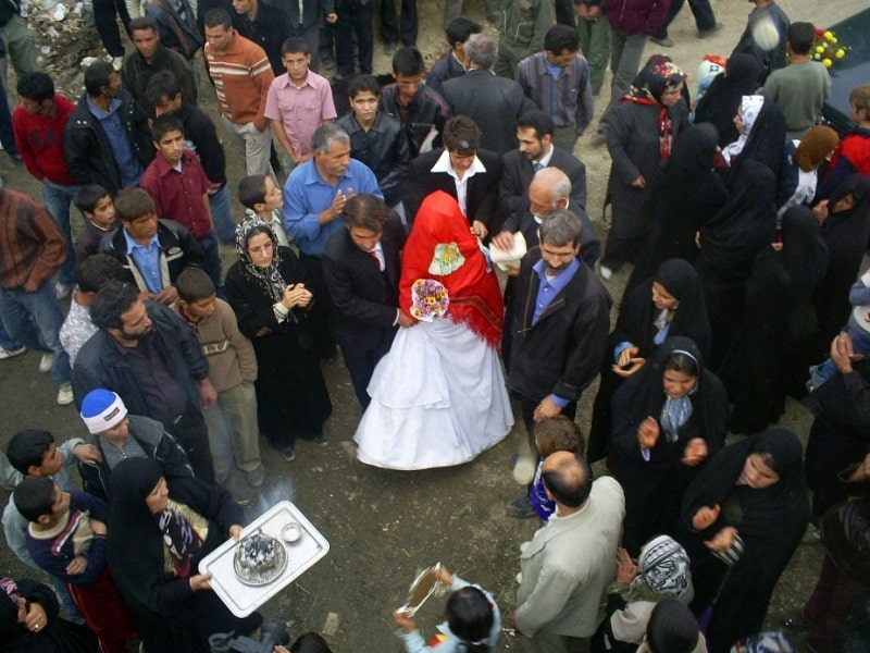 فرهنگ بومی ملایر آداب و رسوم محلی | رسم و رسوم عروسی در ملایر