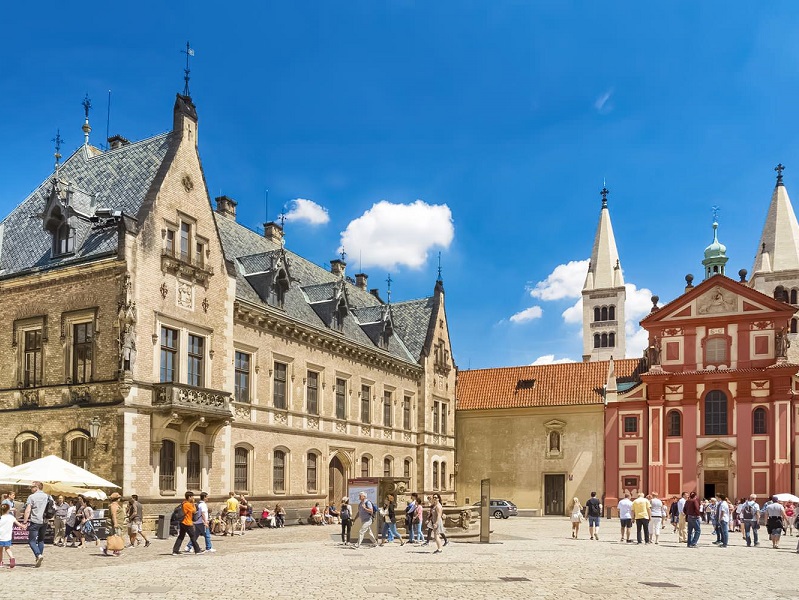 قلعه‌های معروف دنیا | قلعه پراگ جمهوری چک