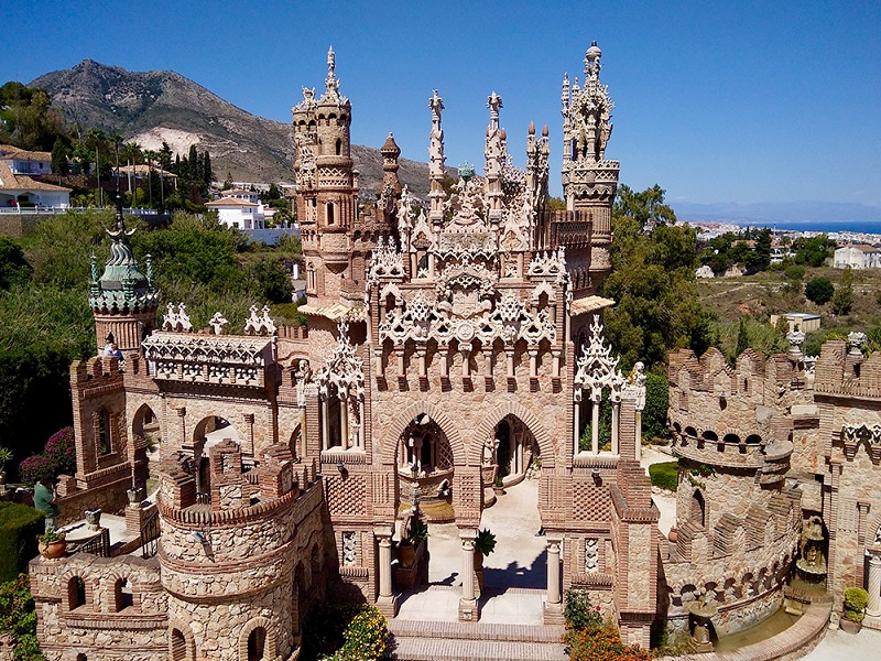 قلعه‌های معروف دنیا | قلعه کلومارس اسپانیا