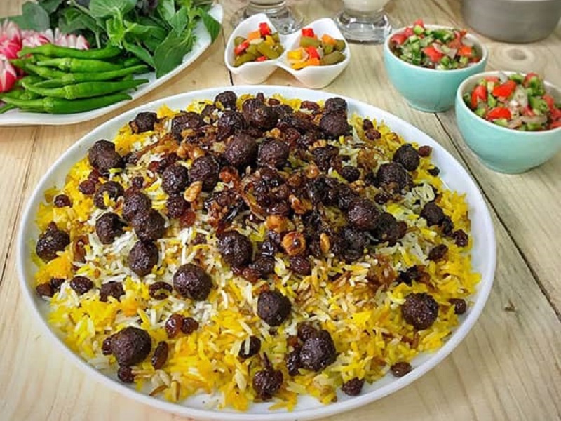 قنبر پلو شیرازی | غذاهای محلی شیراز