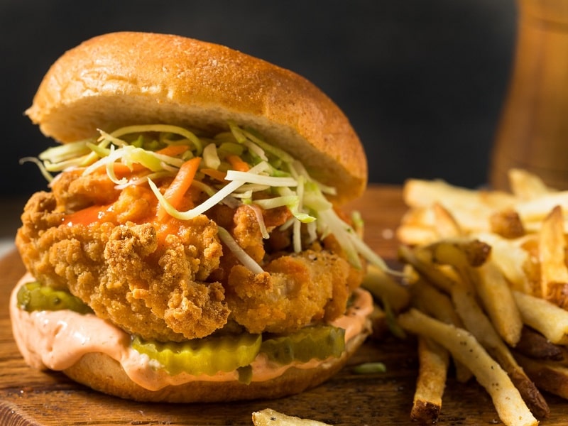 بهترین فست‌فودی‌های تبریز | بهترین کافه، فست‌فود، سفره‌خانه و رستوران‌های تبریز