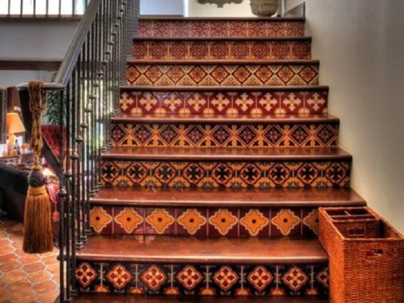 کاشی سرامیک راه‌پله دیوار و بدنه | 