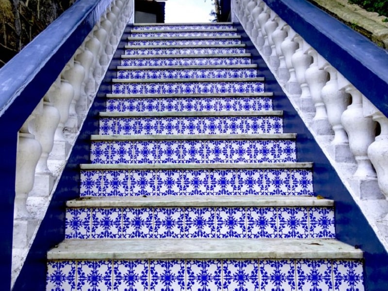 کاشی سرامیک راه‌پله دیوار و بدنه | کاشی طرح مدیترانه ای