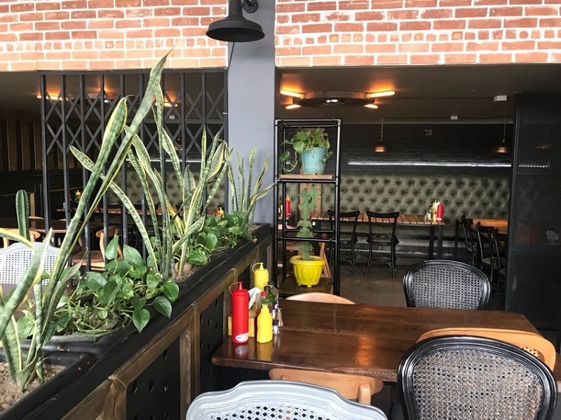 کافه رستوران بابیلون زنجان | بهترین رستوران‌های زنجان