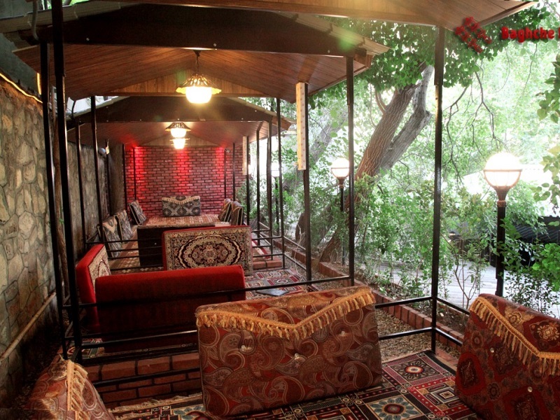 رستوران چای باغ زنجان | بهترین رستوران‌های زنجان